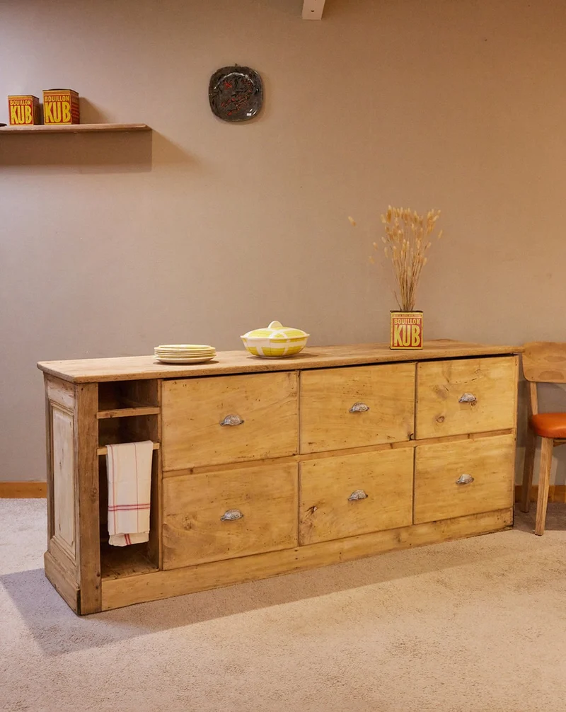 Fernand, le comptoir en bois poncé N°452