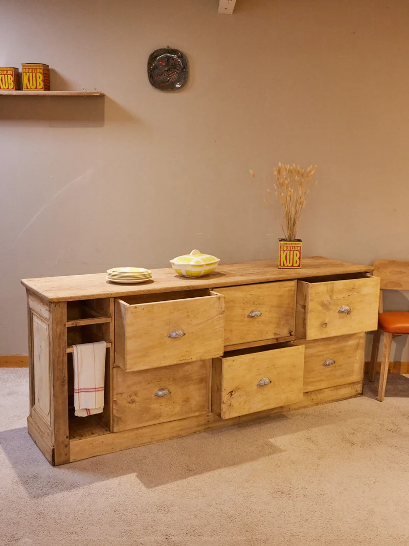 Fernand, le comptoir en bois poncé N°452