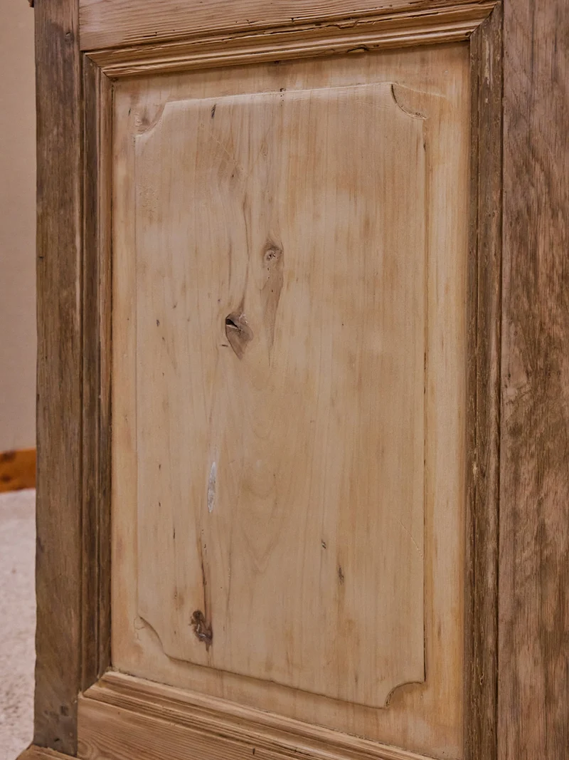 Fernand, le comptoir en bois poncé N°452