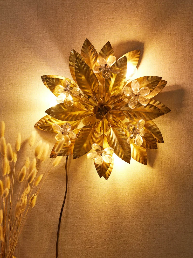 Suzette, l'applique murale florale dorée N°242