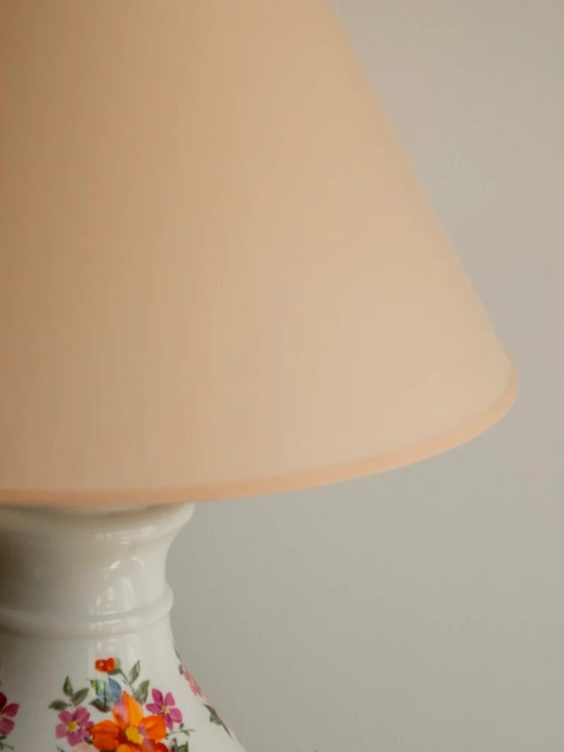Suzanne, la grande lampe en céramique N°649