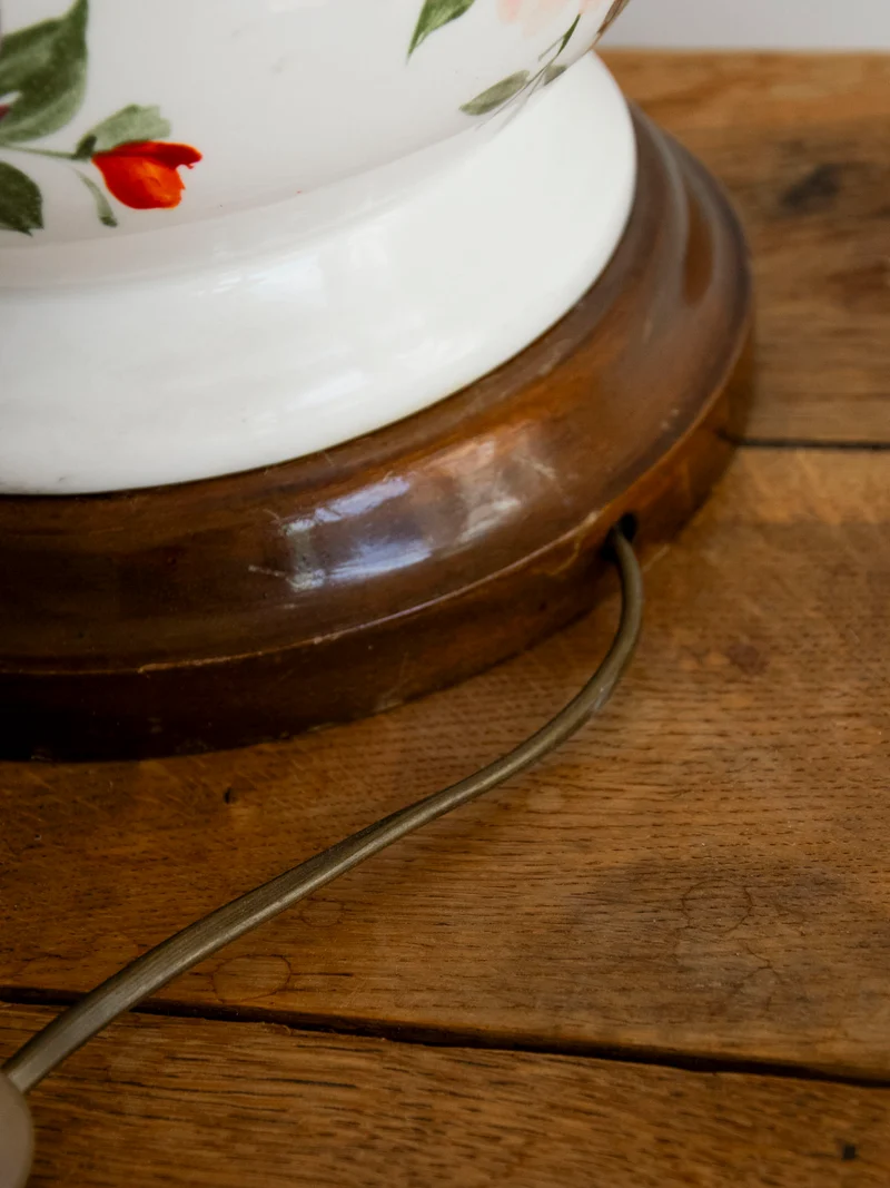 Suzanne, la grande lampe en céramique N°649