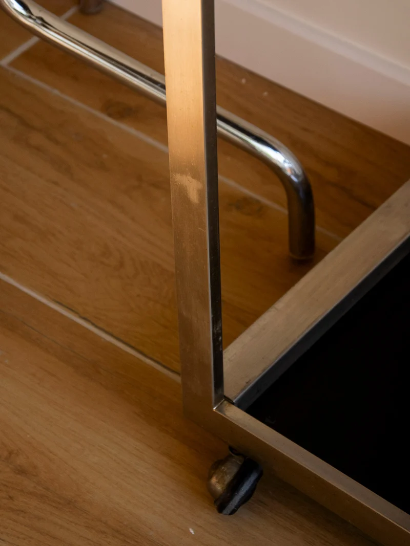 Anouk, la desserte en inox pliable N°392