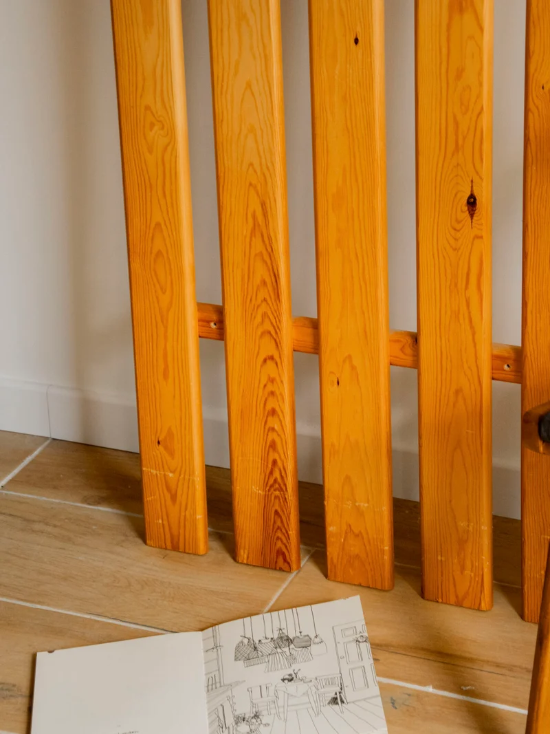 Max, le porte-manteau mural en bois N°455
