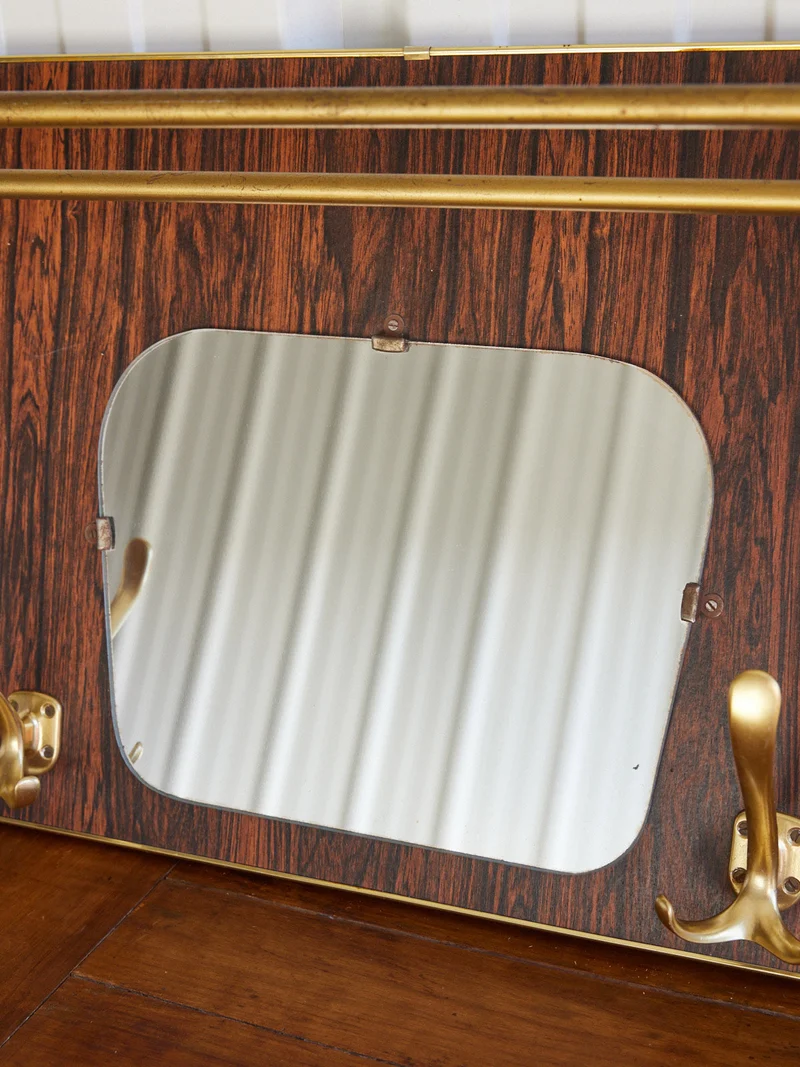 Charlie, le porte-manteau mural en laiton N°438