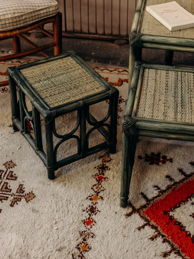 Barbara, les 3 tables gigognes au tressage en rotin vert forêt N°211