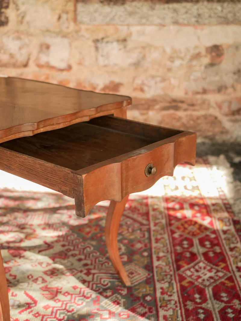 Léonie, la table basse aux pieds fuselés N°1171