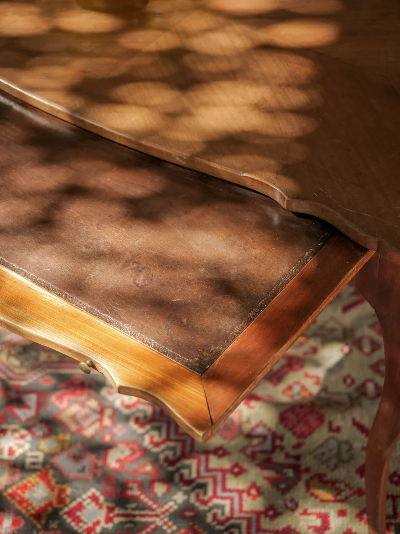 Léonie, la table basse aux pieds fuselés N°1171