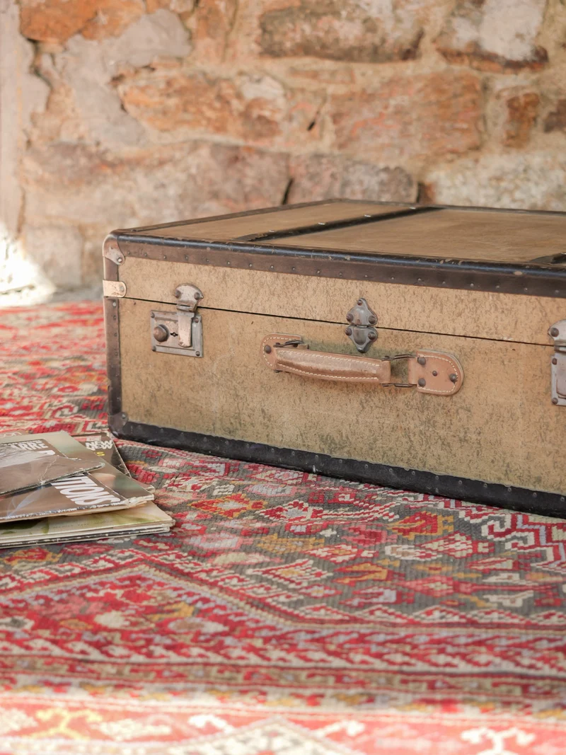 Lucienne, la malle de voyage en bois et carton N°330