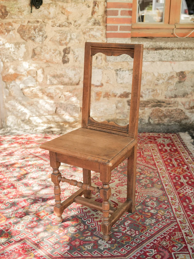 Claude, le lot de 4 chaises lorraines N°1636
