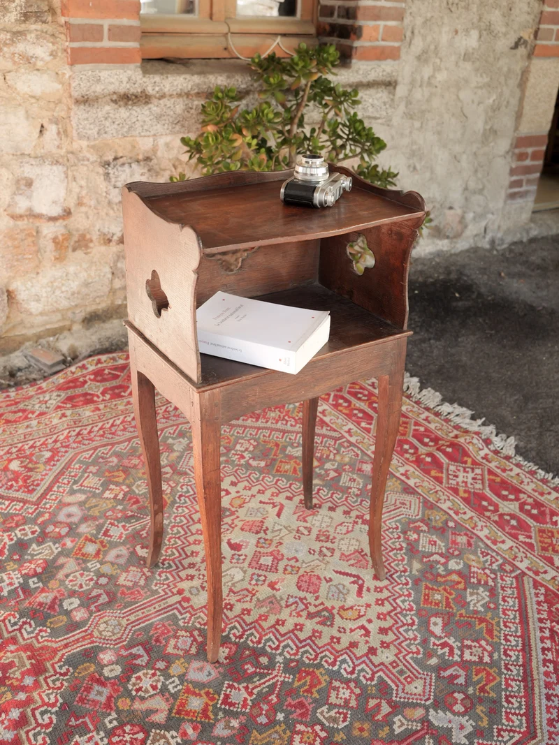 Francine, la table d'appoint au tiroir secret N°1585