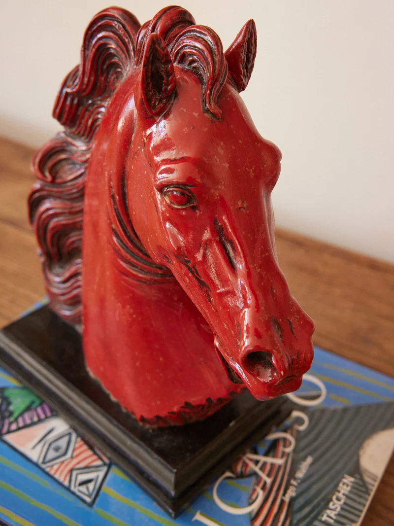 Alix, la sculpture tête de cheval en résine N°1164