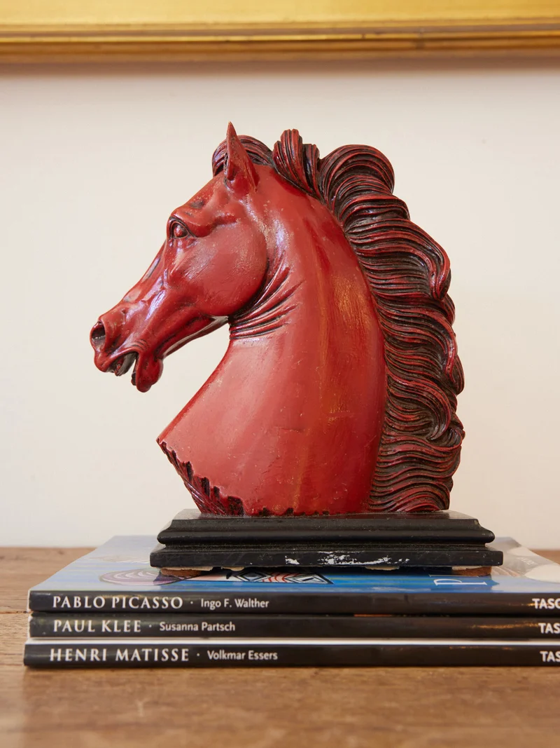 Alix, la sculpture tête de cheval en résine N°1164