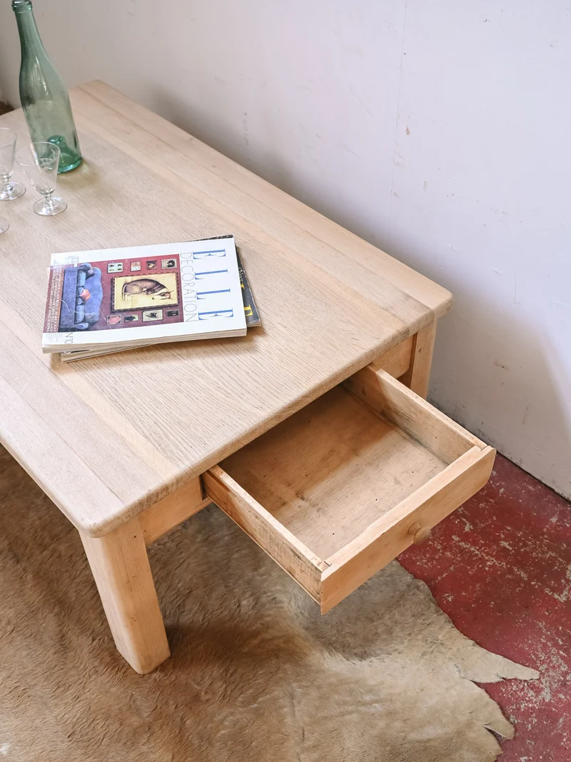 Léonie, la table basse campagne en bois clair N°1159