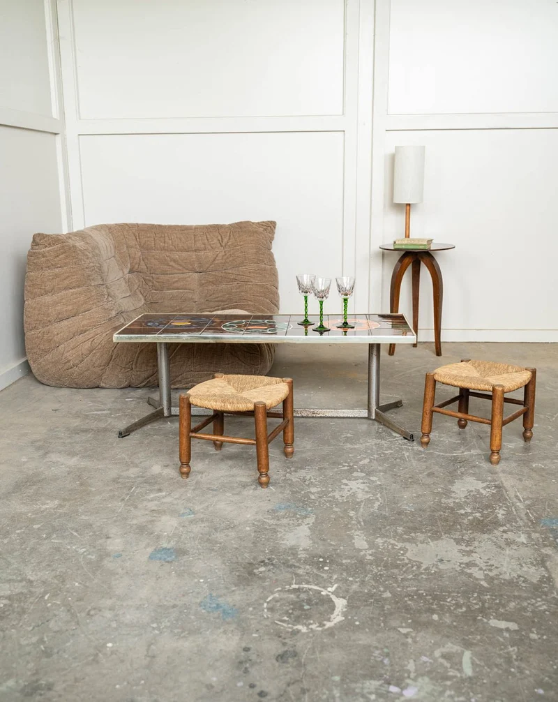 Regis, la paire de petits tabourets N°1572