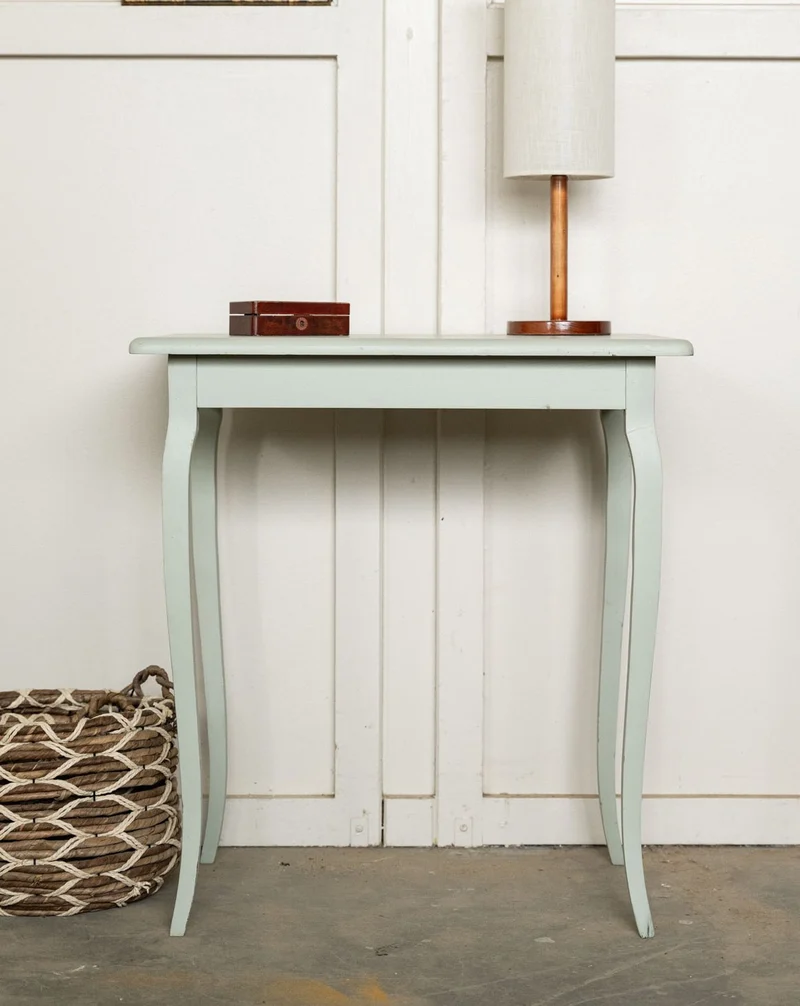 Francine, la petite table d'appoint N°1591