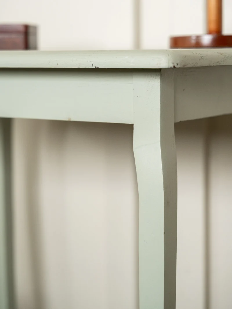 Francine, la petite table d'appoint N°1591