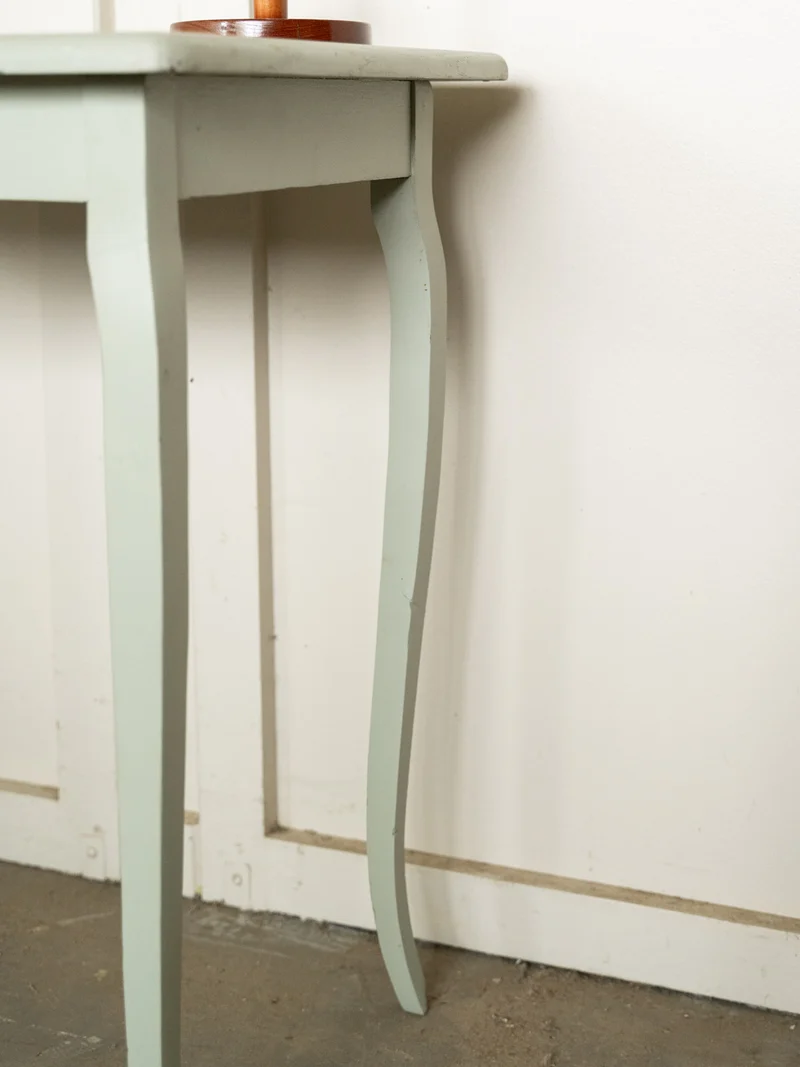 Francine, la petite table d'appoint N°1591