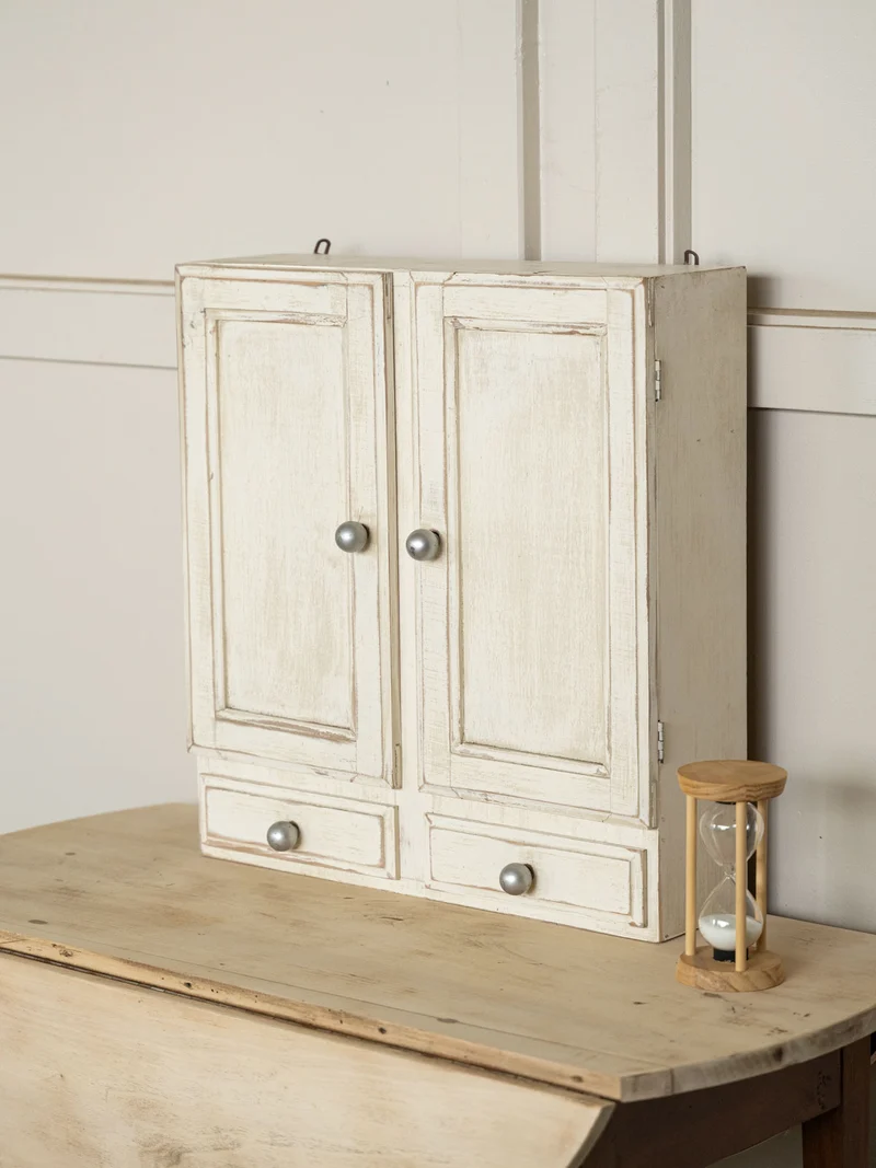Gaëlle, l'armoire à pharmacie en bois N°1569