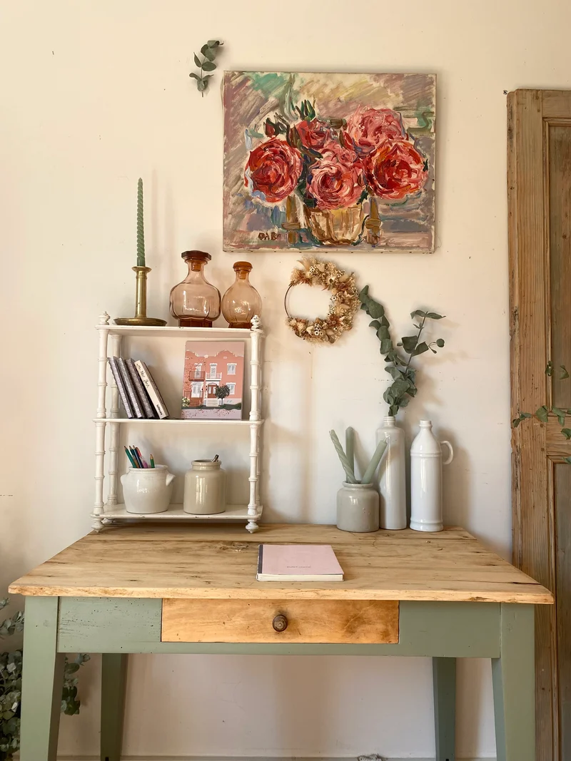 Bureau d’écolier en bois ancien rénové