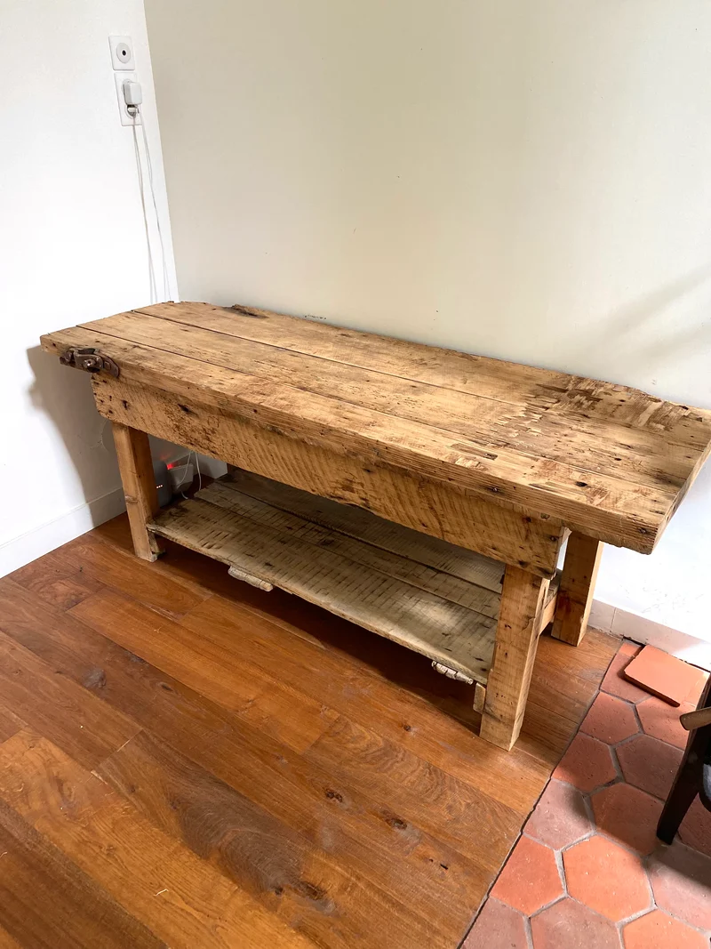 Etabli d’atelier en bois ancien