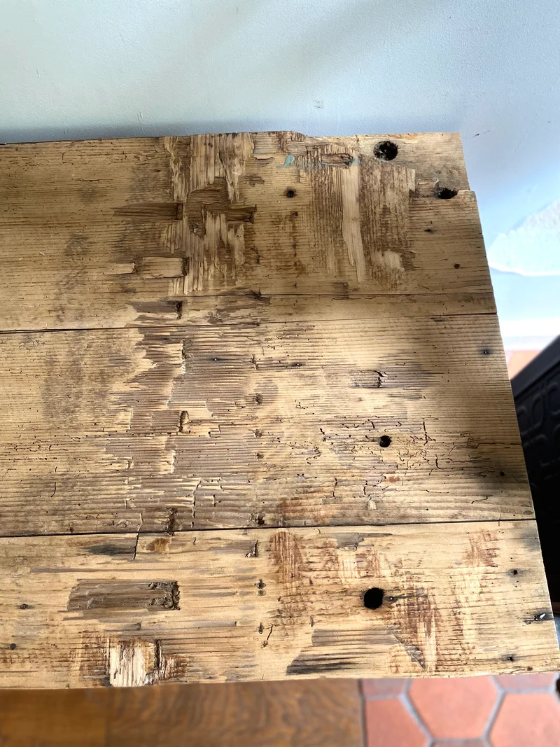 Etabli d’atelier en bois ancien