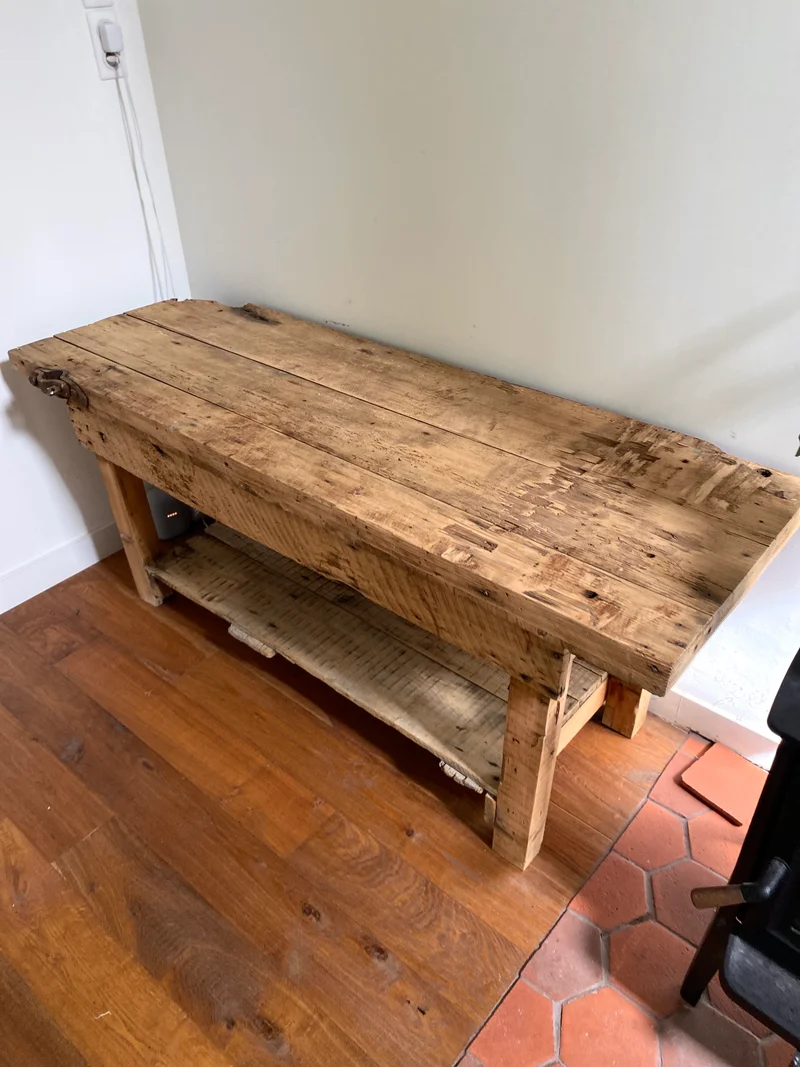 Etabli d’atelier en bois ancien