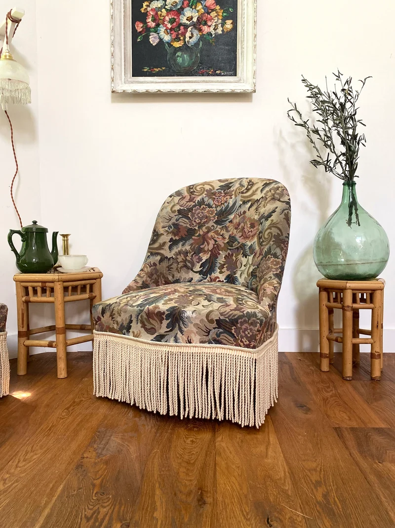Paire de fauteuils crapaud ancien en tapisserie