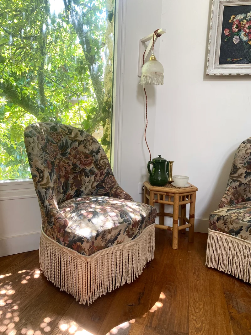 Paire de fauteuils crapaud ancien en tapisserie
