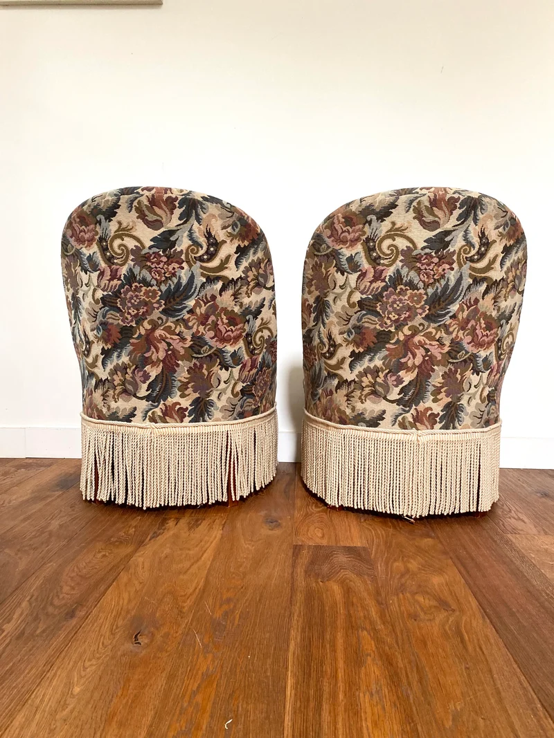 Paire de fauteuils crapaud ancien en tapisserie