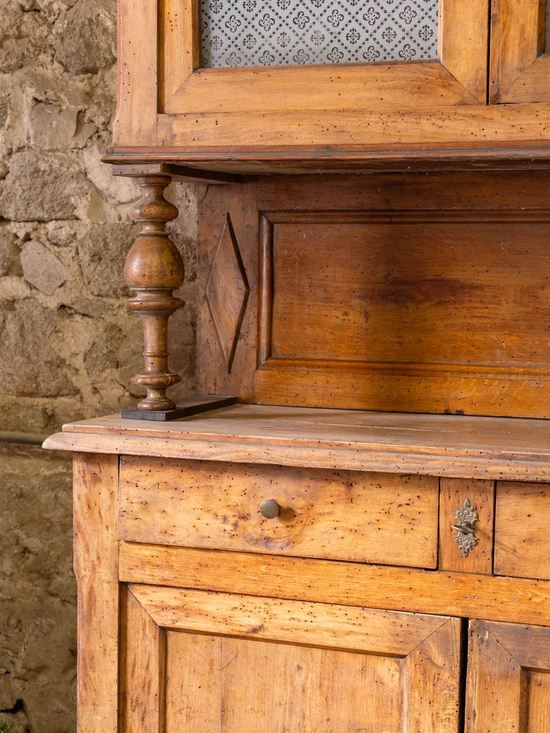 Gilbert, le buffet à deux corps en bois N°1860