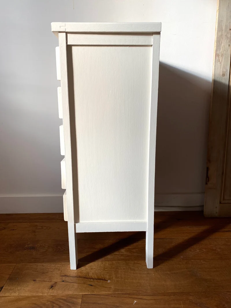 Chiffonnier 5 tiroirs en bois ancien repeint