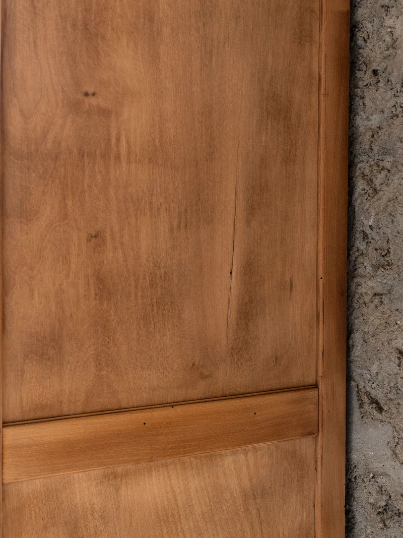 Blandine, l'armoire en pin massif avec miroir N°515