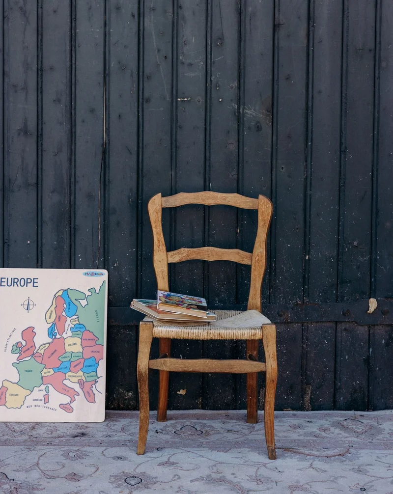Marcus, le fauteuil pour enfant en paille de cannage N°343
