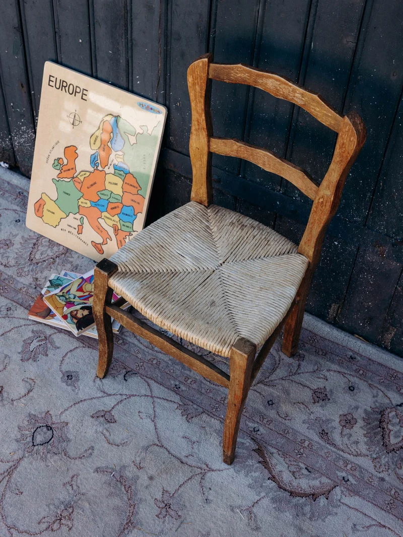 Marcus, le fauteuil pour enfant en paille de cannage N°343