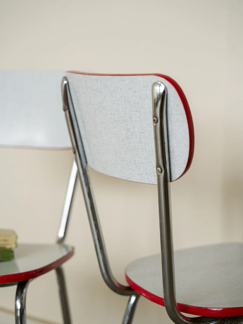 Alma, la paire de chaises en formica N°1988