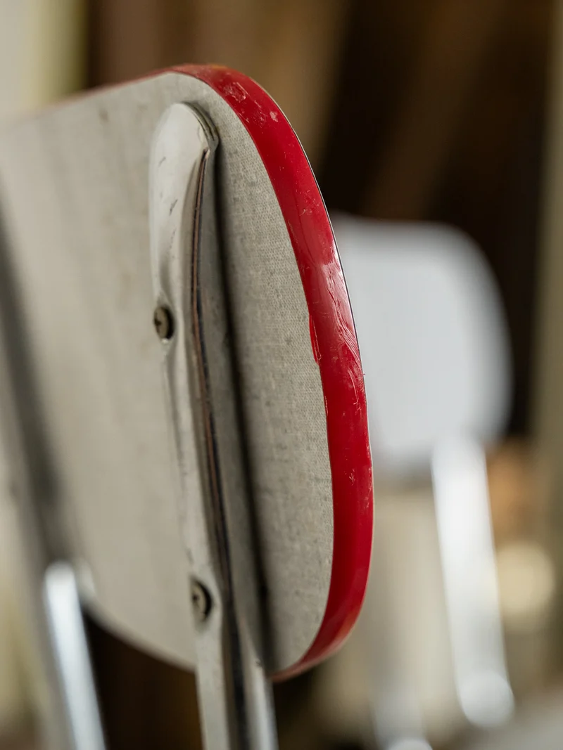 Alma, la paire de chaises en formica N°1988