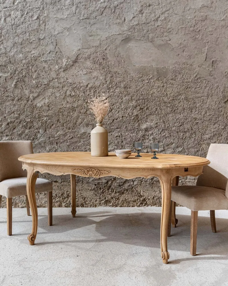 Romy, la table à manger en bois massif et son plateau en marqueterie N°1547