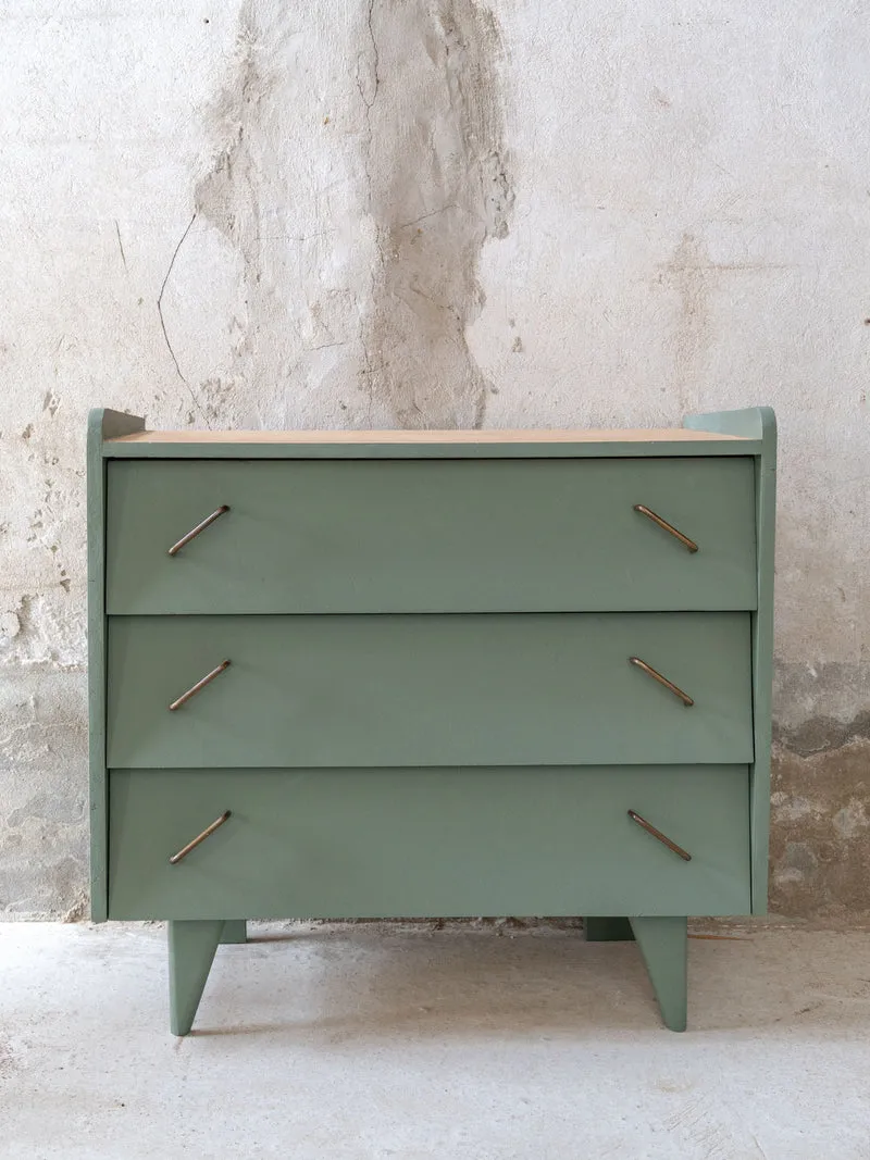 Olga, la commode vintage en bois vert N°1100