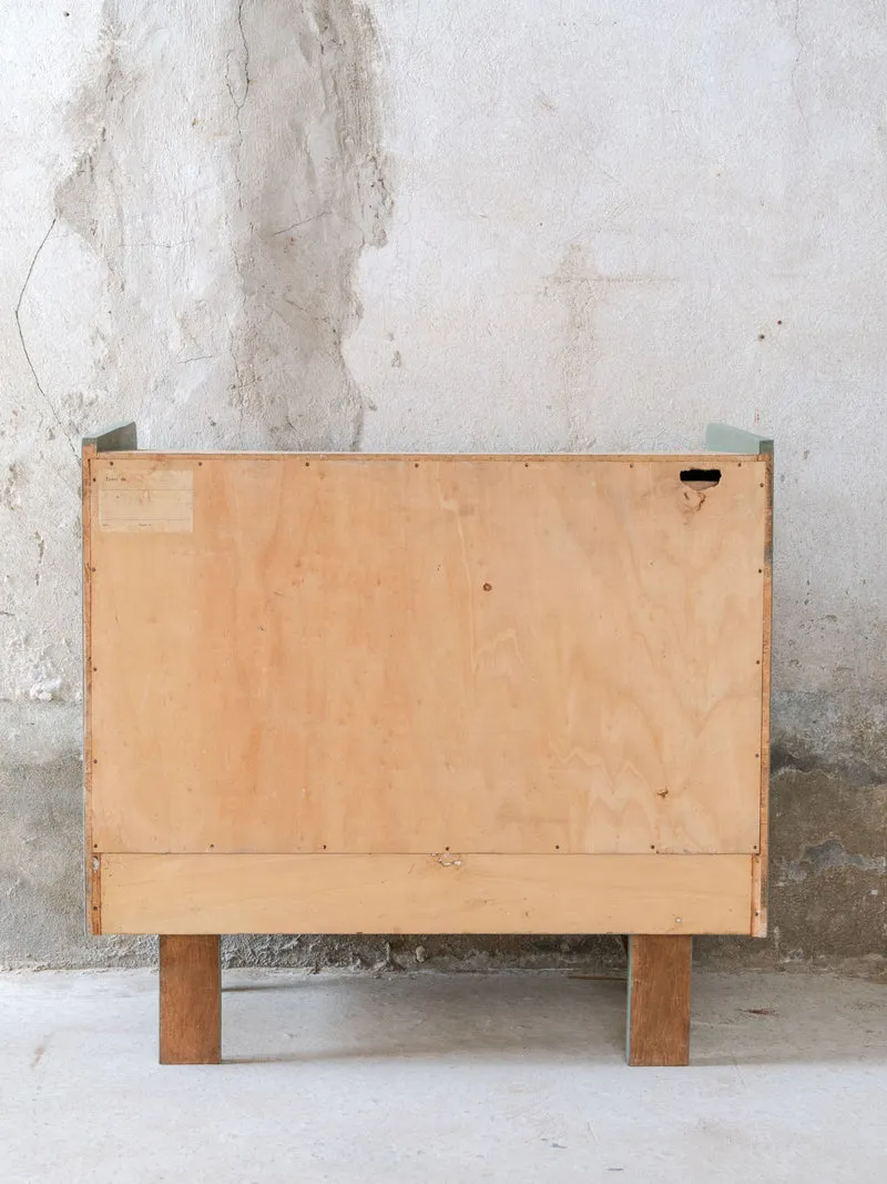 Olga, la commode vintage en bois vert N°1100