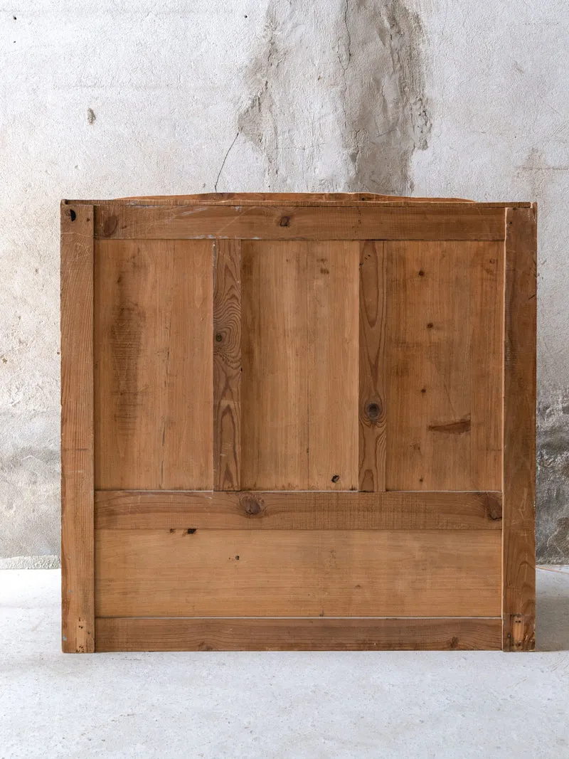 Gilbert, le petit buffet Art déco en bois clair N°1875