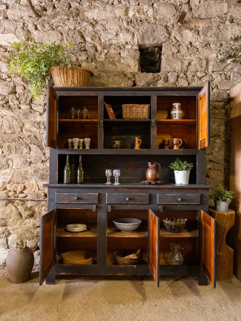 Gilbert, le grand buffet à deux corps en bois noir N°1866