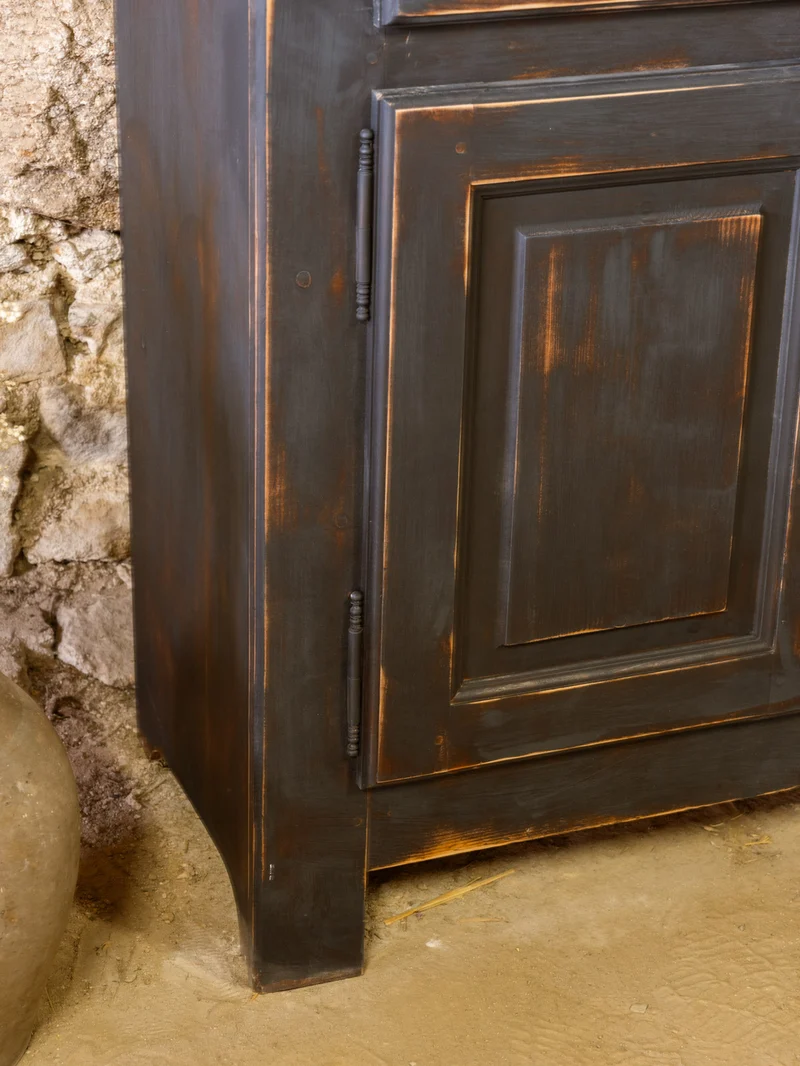 Gilbert, le grand buffet à deux corps en bois noir N°1866