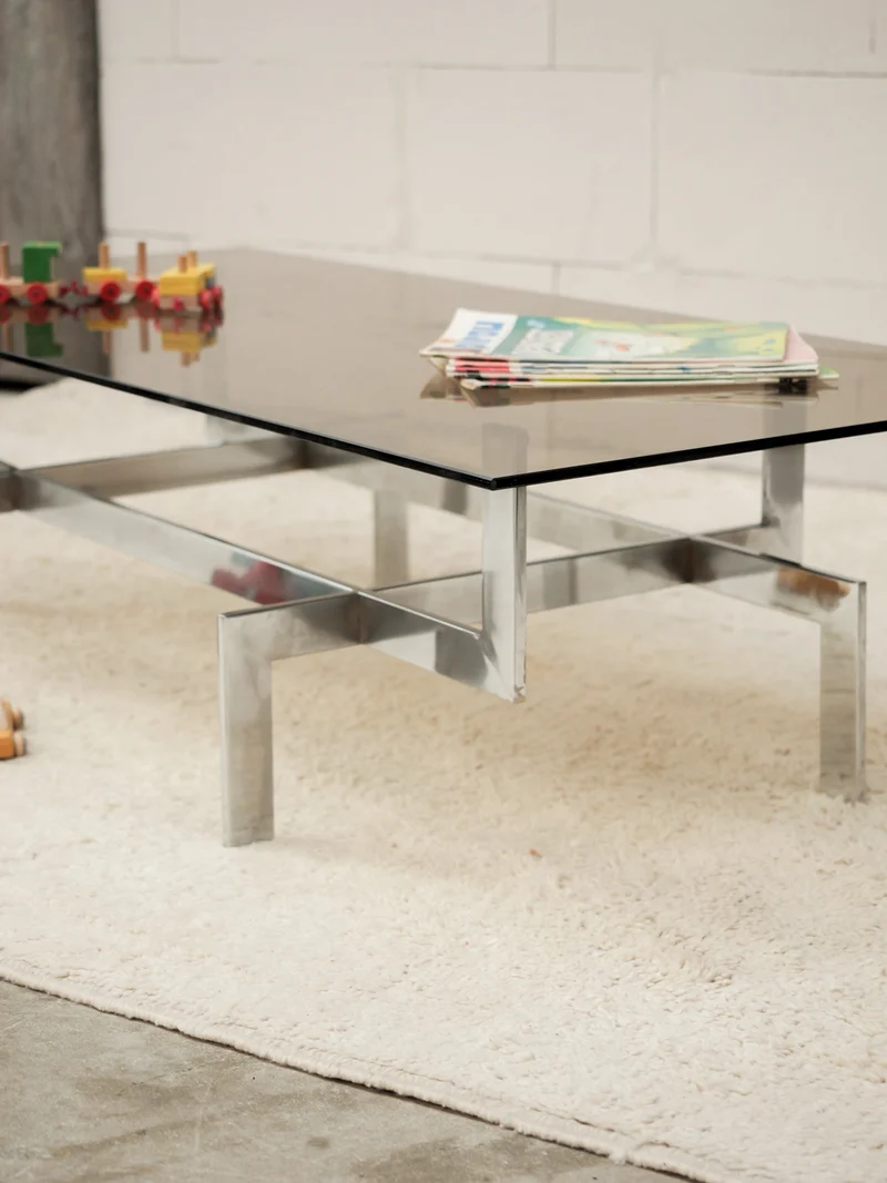 Donna, la table basse en verre et pieds chromé N°1573