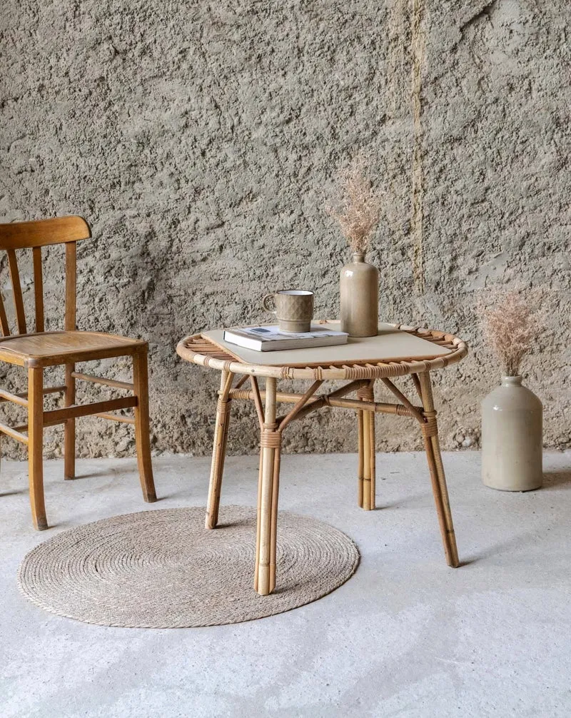 Léonie, la petite table basse ronde en rotin beige N°1167