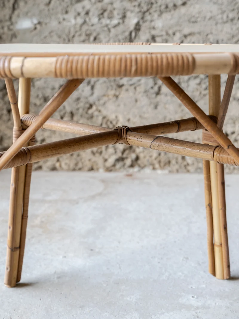Léonie, la petite table basse ronde en rotin beige N°1167