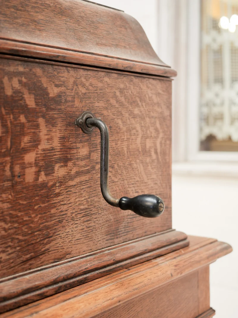 Blandine, l'armoire à disques N°513