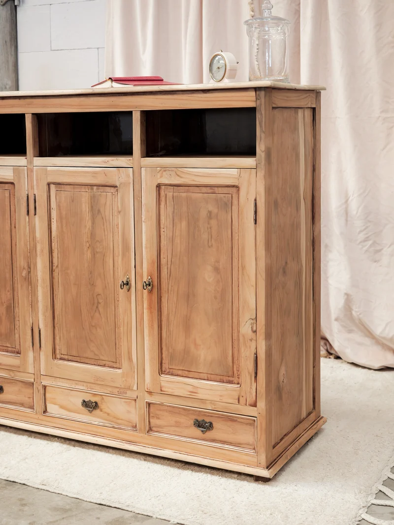 Margaret, la grande enfilade en bois patiné N°768