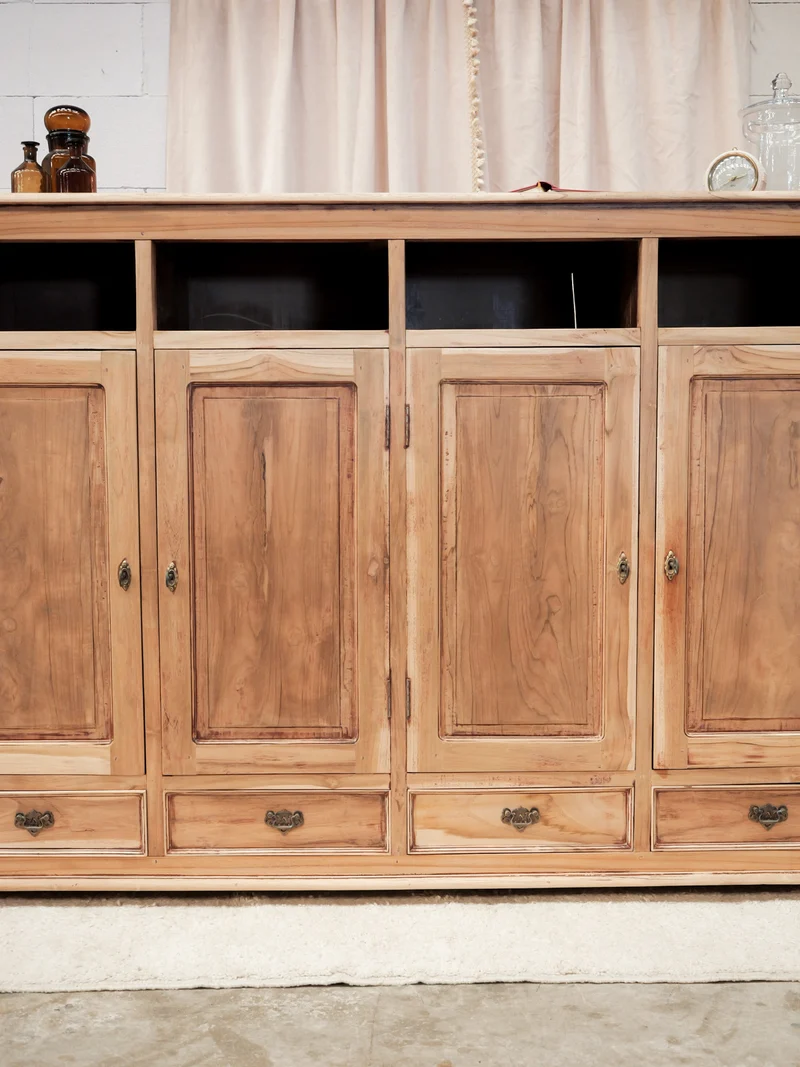 Margaret, la grande enfilade en bois patiné N°768