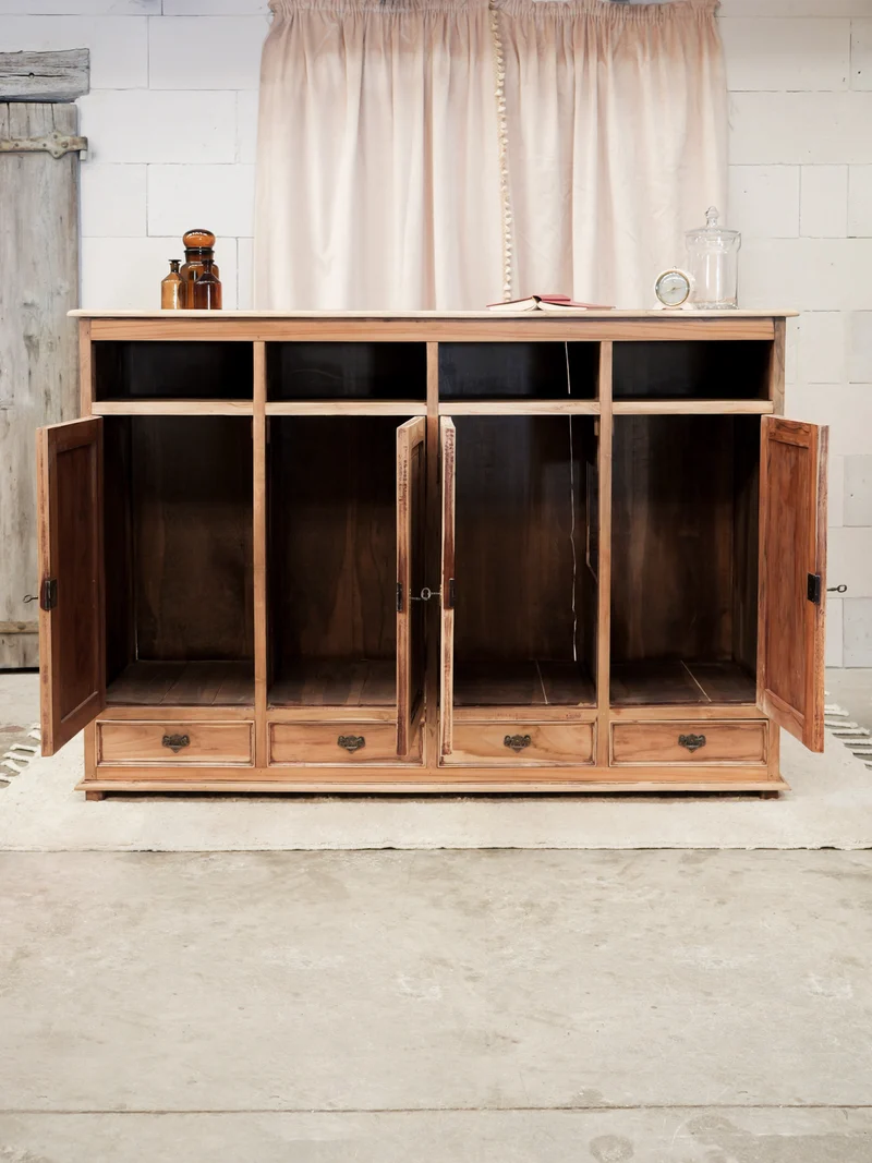 Margaret, la grande enfilade en bois patiné N°768